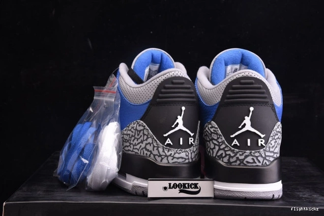 Jordan 'Varsity CT8532 Royal' 400 Air - Retro 3 1018